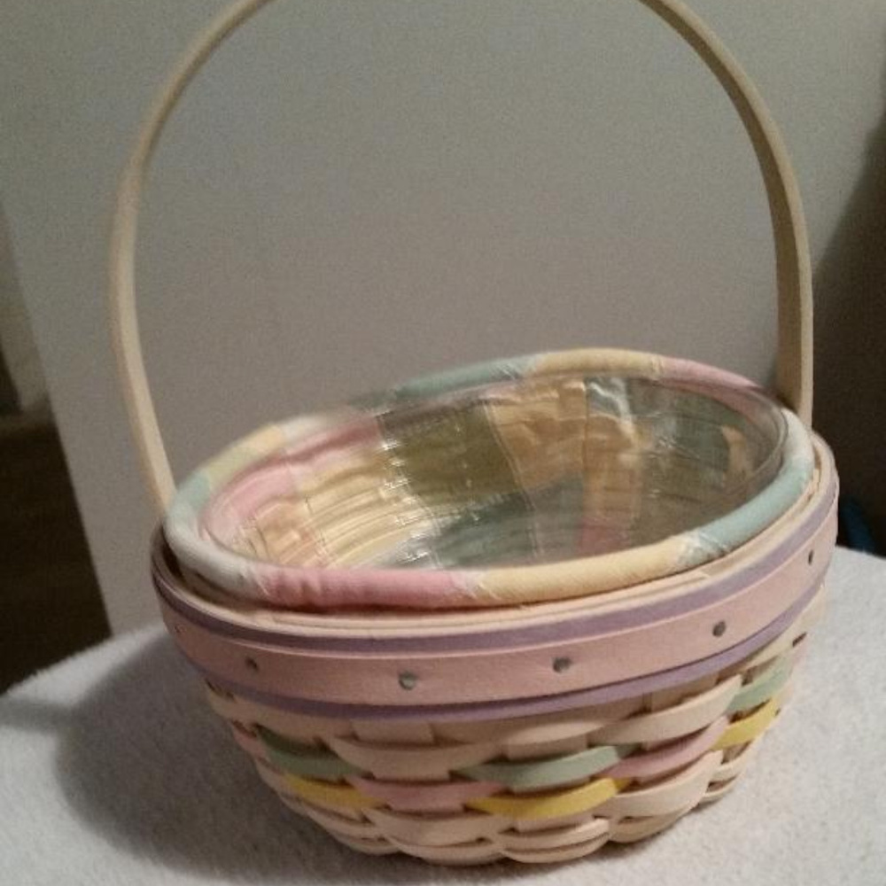 Longaberger 2001 Small Whitewashed Easter Basket